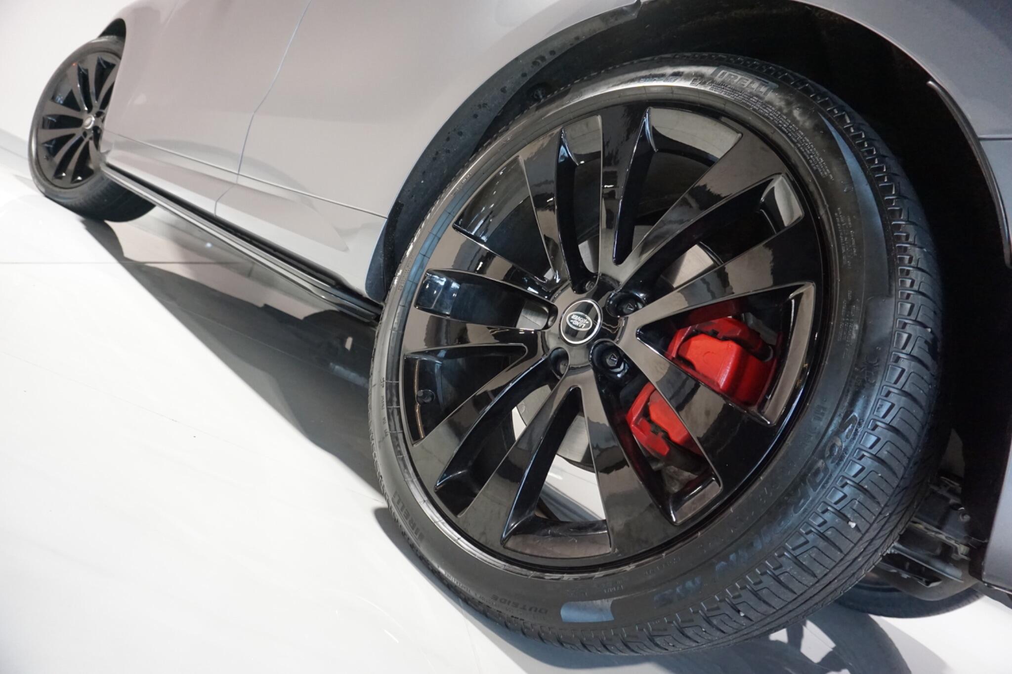 Land Rover Range Rover Sport 3.0 D300 MHEV Dynamic SE SUV 5dr Diesel Auto 4WD Euro 6 (s/s) (300 ps)